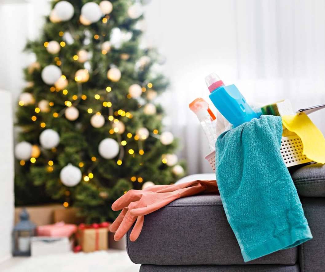 10 Holiday Cleaning Tips That Will Make Tidying Easy