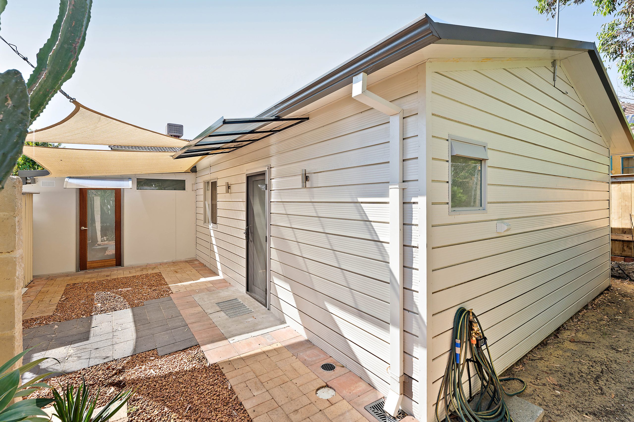 R3709126 SUBIACO scaled