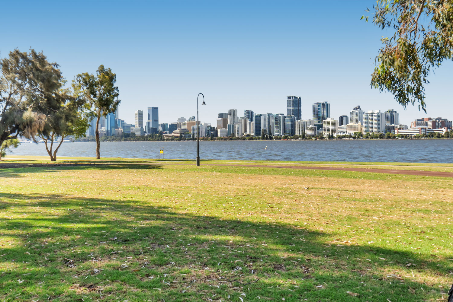 R4123899 SOUTH PERTH